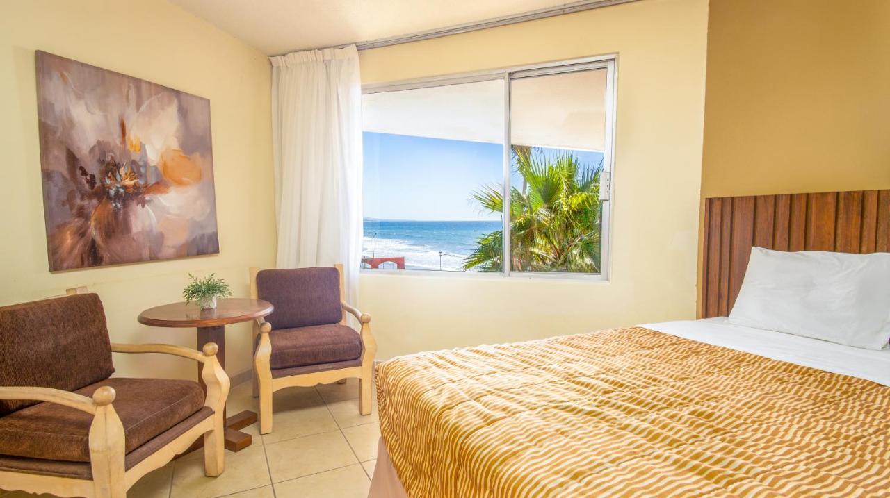 Puerto Nuevo Baja Hotel & Villas Rosarito Esterno foto